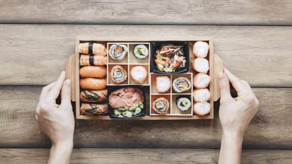 Comment les restaurants réinventent la livraison de sushis ?